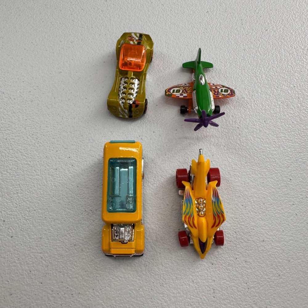 Hot Wheels Die-Cast Toy Car Plane Set Of 4 Road Bandit Turbo Rooster 2018 Car - Picture 10 of 14